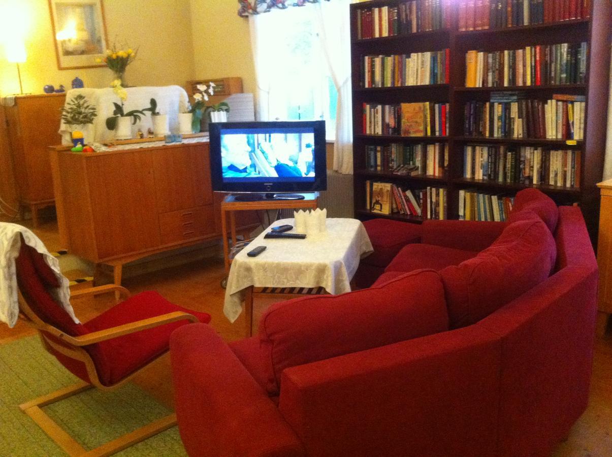 크리스티네함 Stor Laegenhet I Elofstorps Missionshus B&B 외부 사진