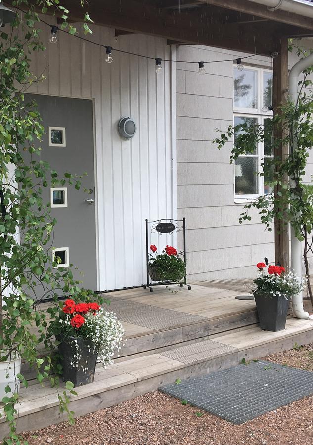 크리스티네함 Stor Laegenhet I Elofstorps Missionshus B&B 외부 사진